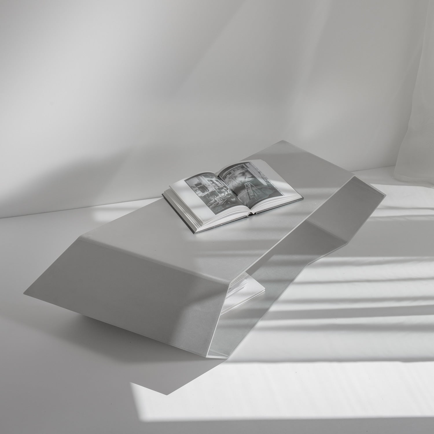 Concordia - Coffee Table